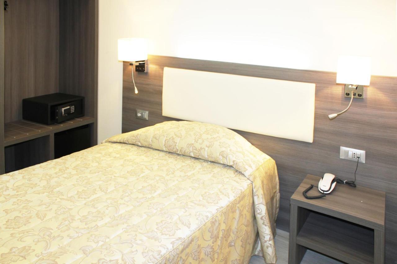 Csi Group - Hotel Metropoli Milan Exterior photo